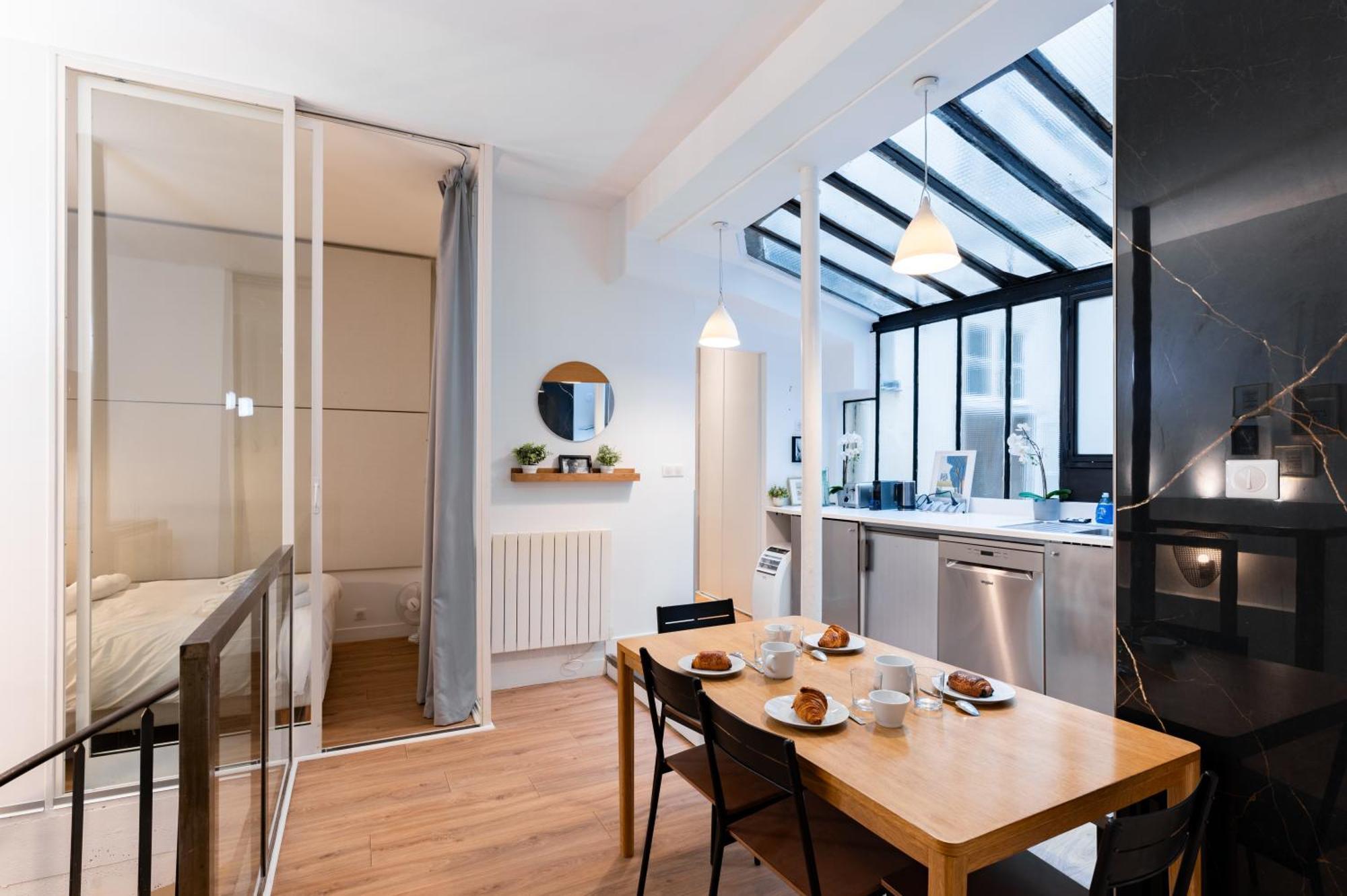 St Germain Sartre Chicsuites Paris Bagian luar foto