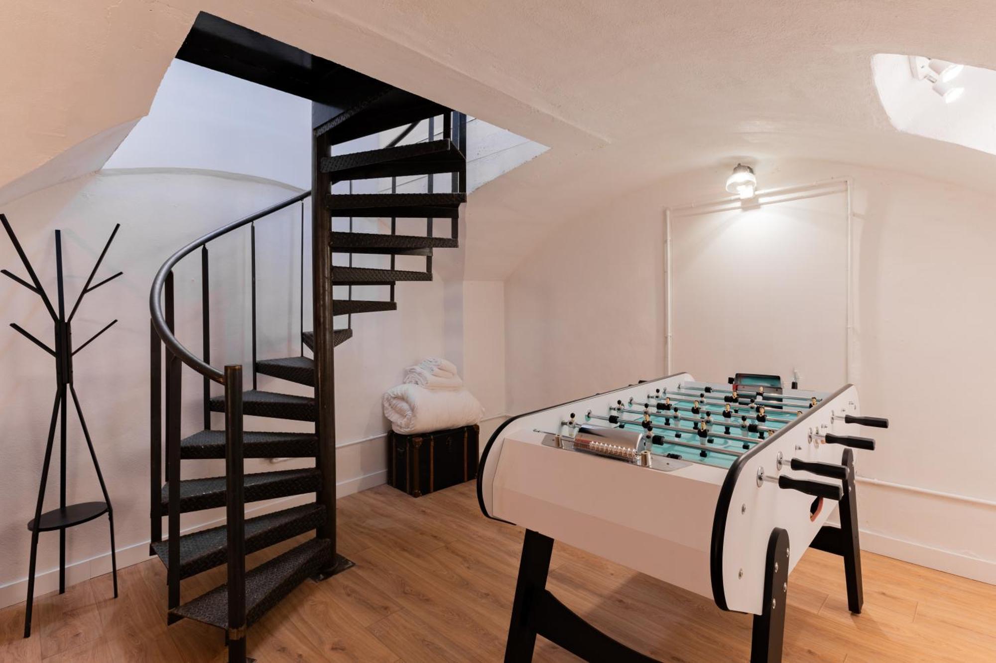 St Germain Sartre Chicsuites Paris Bagian luar foto