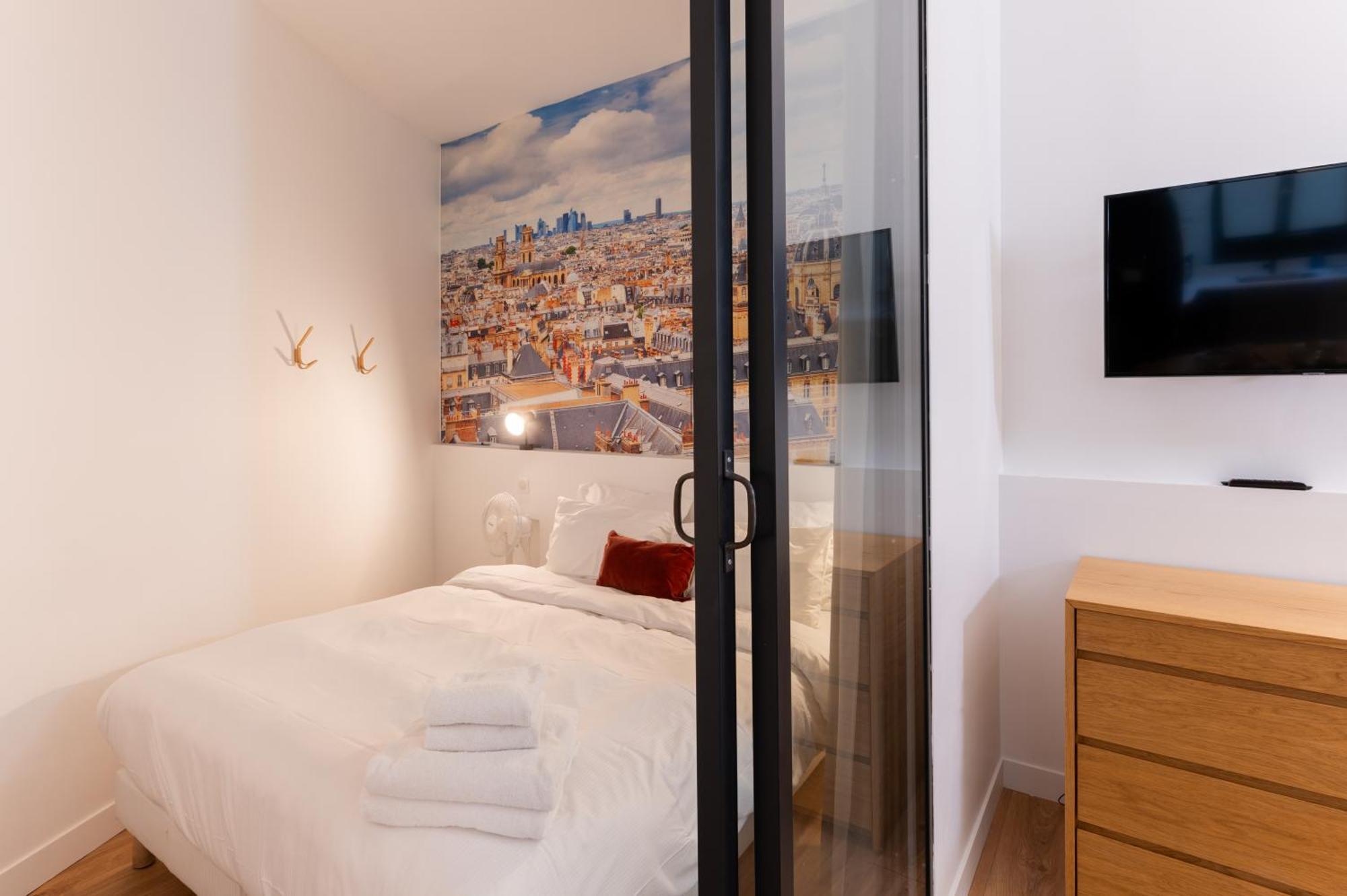 St Germain Sartre Chicsuites Paris Bagian luar foto